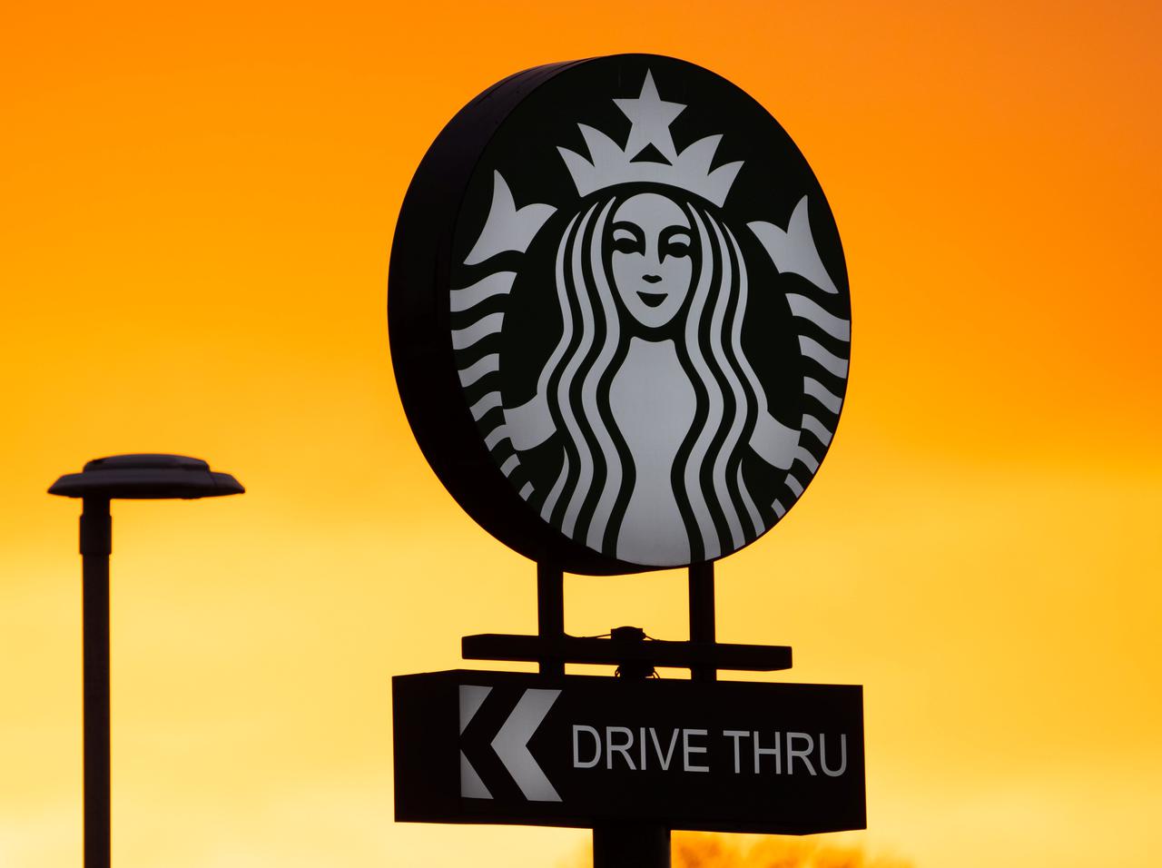 スターバックス、モバイルオーダーで“ある箇所”の「情報を変更」する人が続出!その理由は?