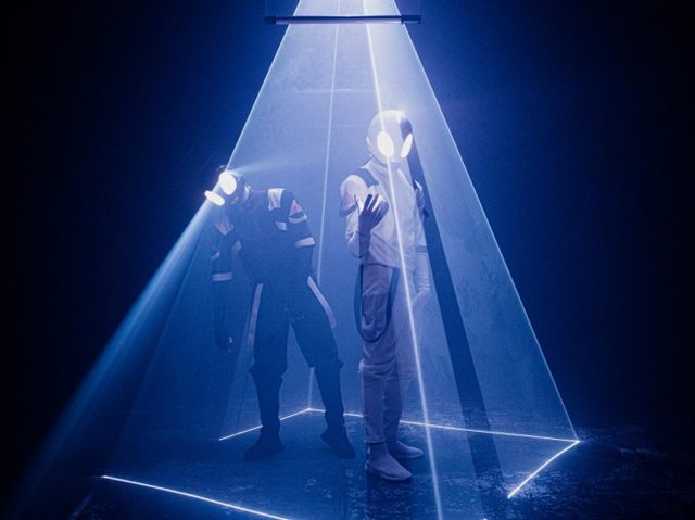 2人のお気に入りの曲は？AREA21を始動したマーティン・ギャリックス＆メイジャーにインタビュー！