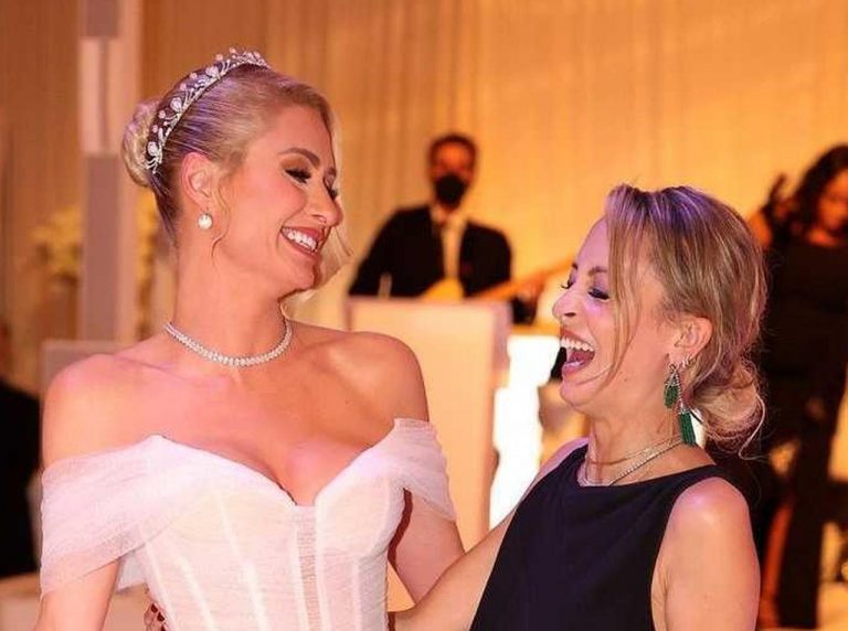 『シンプル・ライフ』ファン歓喜!パリスがニコールと結婚式で“あの歌”を歌っていた