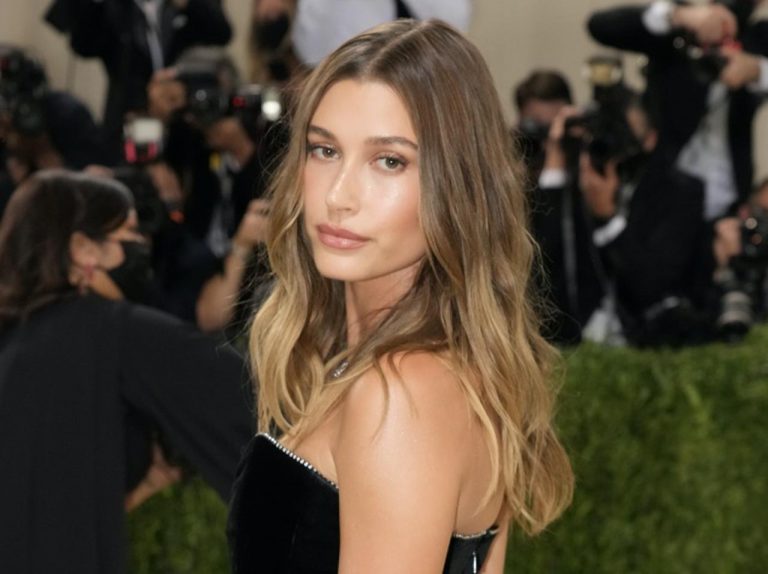 ヘイリー・ビーバーから“悲しいお知らせ”、ジャスティンとのラブラブエピソードはこれで聞き納め