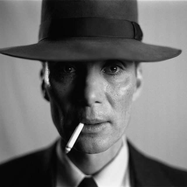 ファーストルック公開！ ノーラン監督が「原爆の父」を描く最新作『Oppenheimer』、主演のキリアン・マーフィーの白黒写真