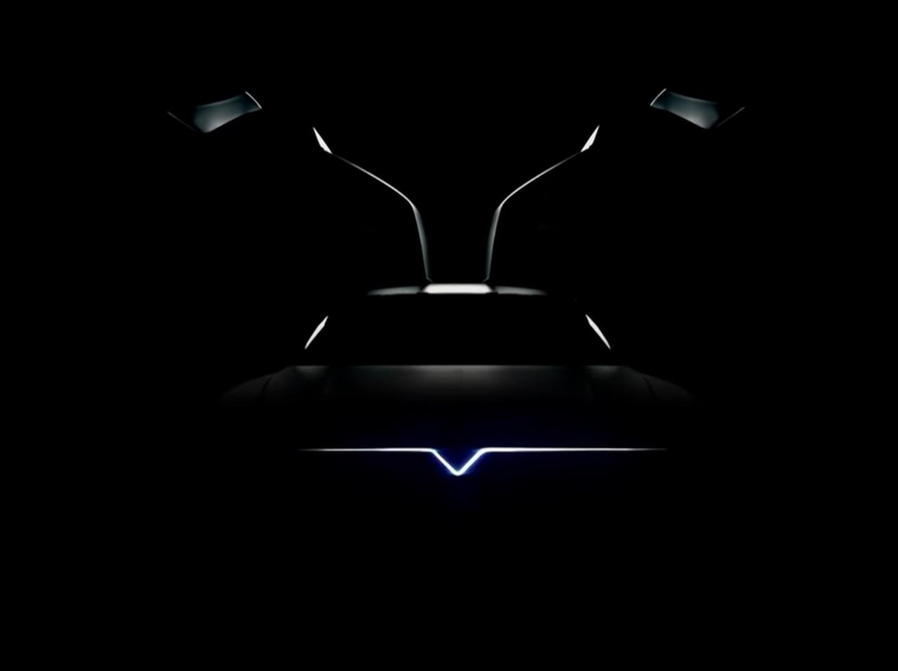 『バック・トゥ・ザ・フューチャー』のデロリアンが復活!EVの映像が鳥肌モノ