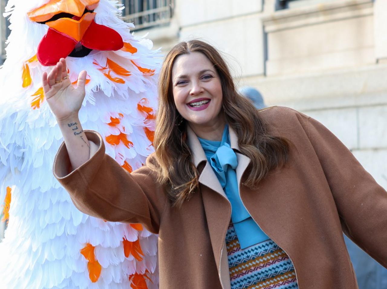 ドリュー・バリモア、公園で「逆ナン」するも“まさかの結末”に終わる