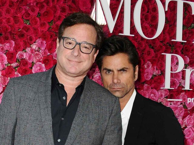 「ボブのせいだ！」と『フルハウス』の故ボブ・サゲットをジェシーおいたんが責め立てた理由