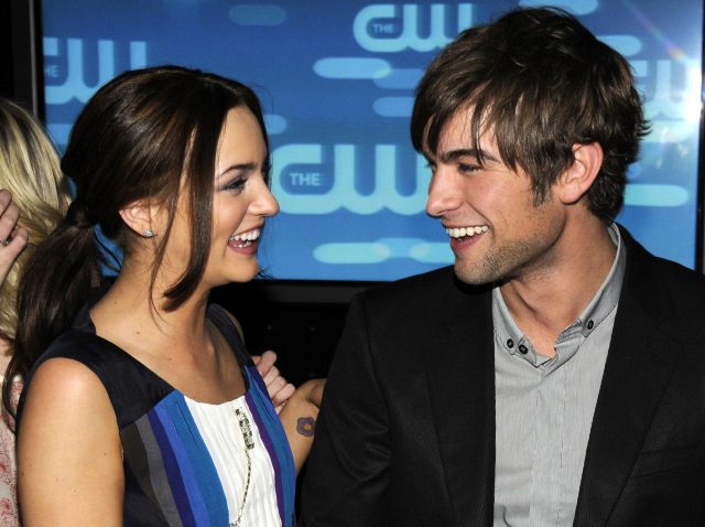 『ゴシップガール』チェイス・クロフォード、レイトン・ミースターと「初めて会った瞬間」の思い出が甘～い