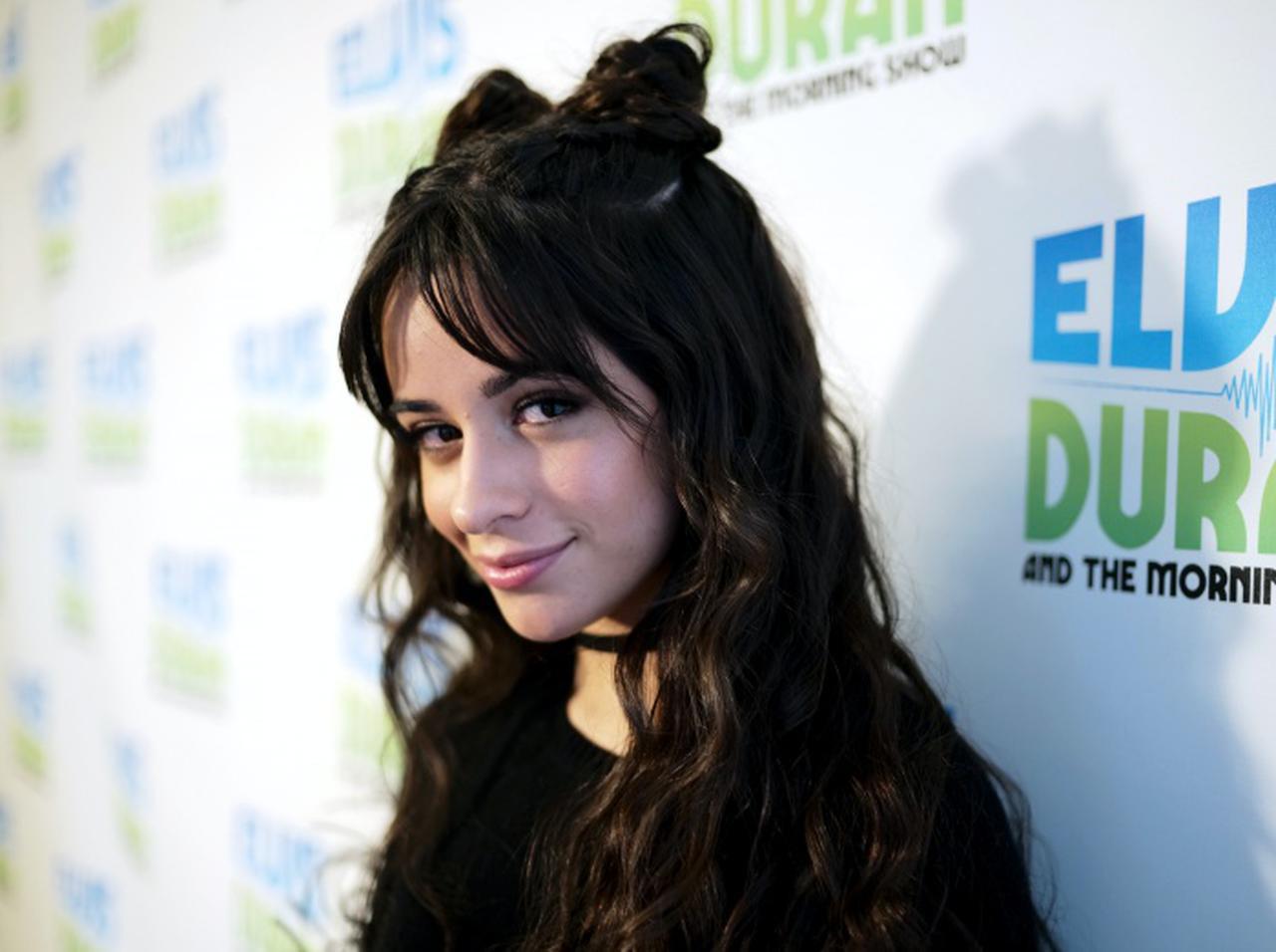 “家族”をテーマにしたアルバムが完成か？カミラ・カベロが「8秒だけ」新曲を聴かせる