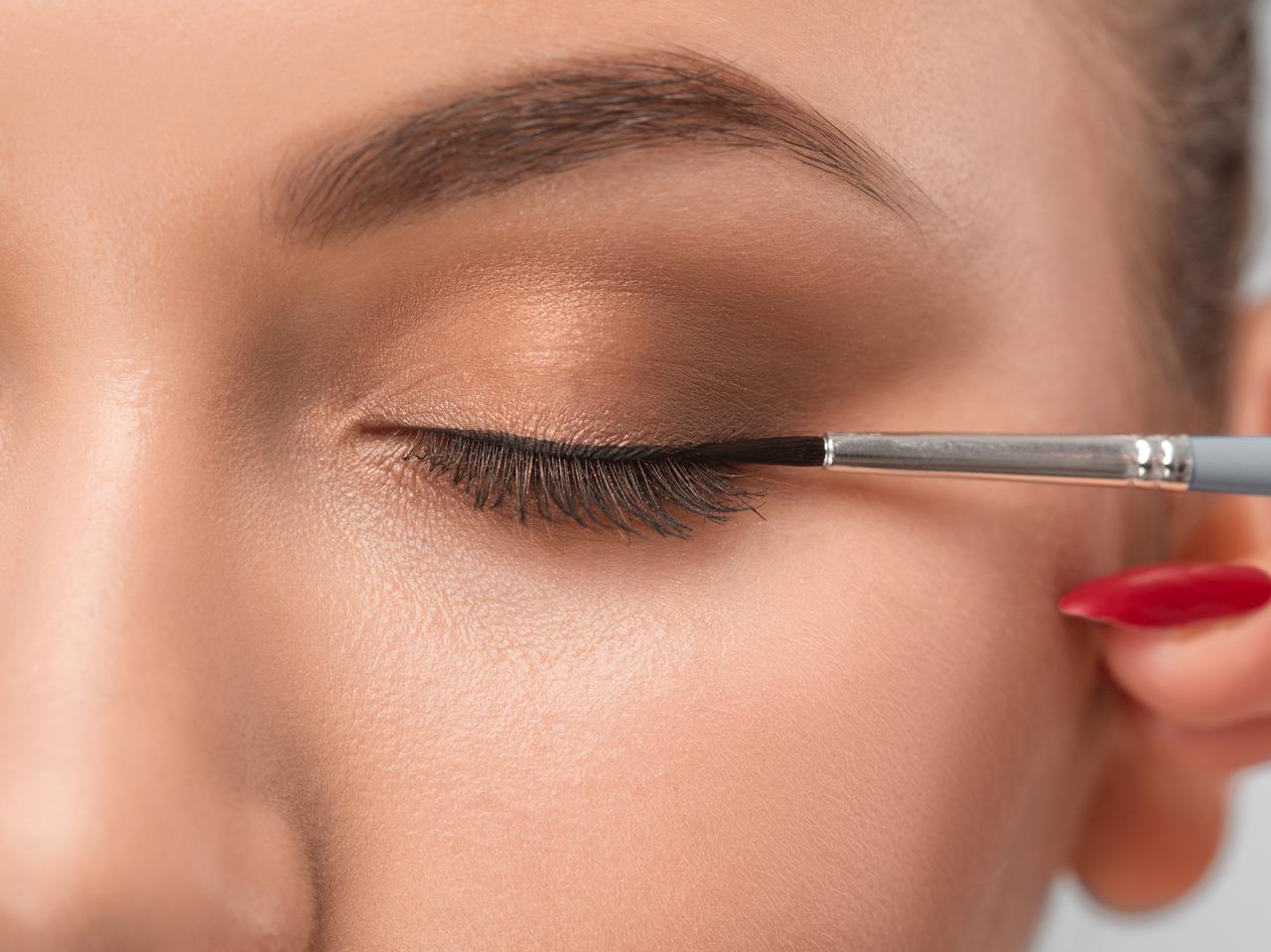 インサイドラインがにじむ！パンダ目を予防する“ひと手間”とは