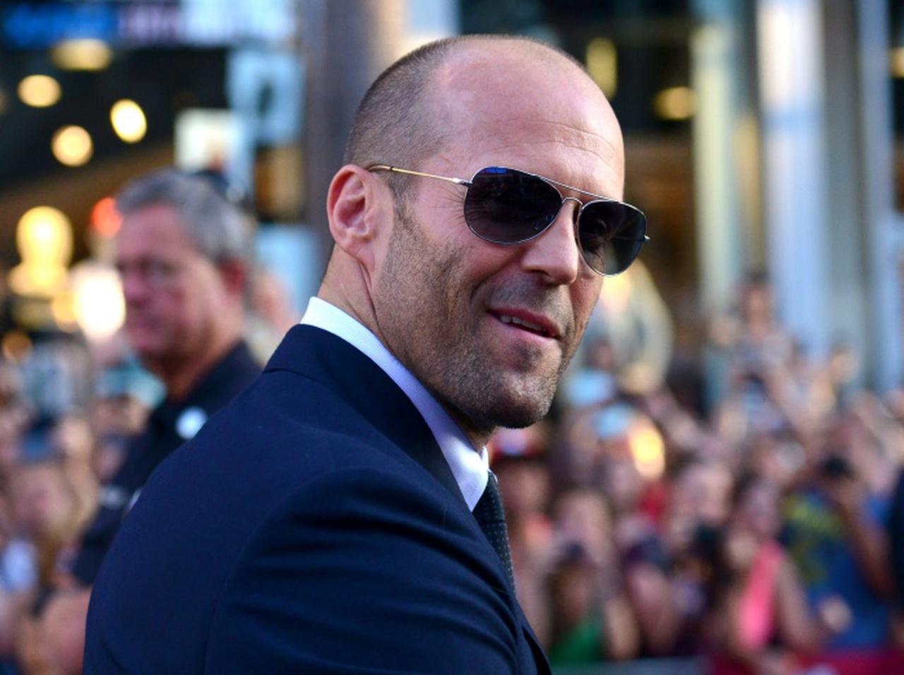 ジェイソン・ステイサムが「死に直面」した撮影事故とは？ 現場が凍りついた『エクスペンタブルズ』の危険なアクシデント