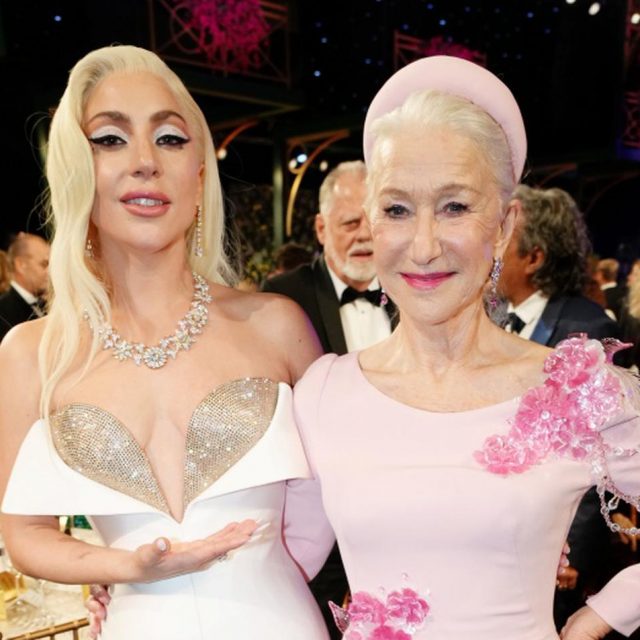 ヘレン・ミレン、レディー・ガガに“ハンドサイン”で合図