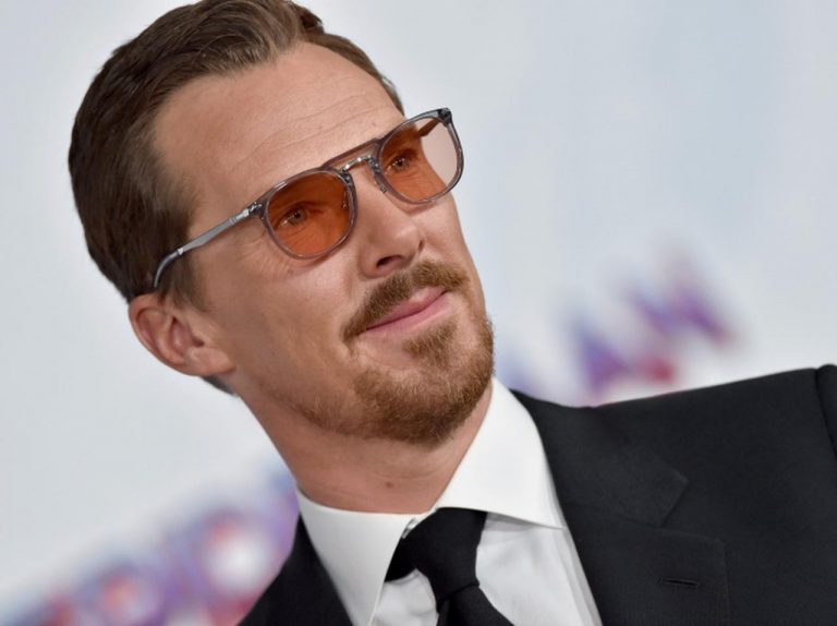 『ノー・ウェイ・ホーム』の象徴的なシーンはなんと即興だった！ドクター・ストレンジ役が明かす