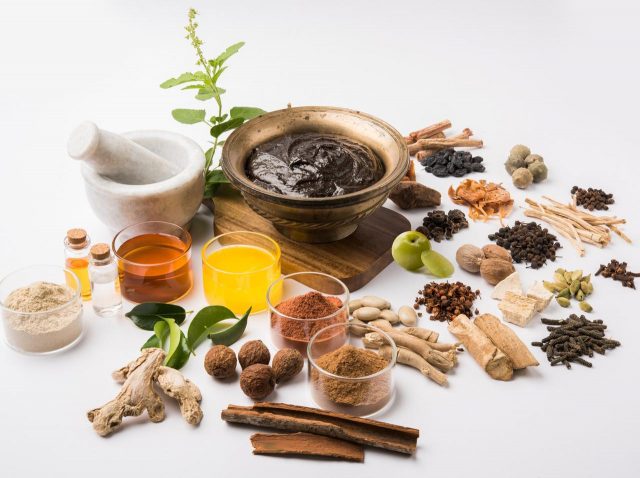 もはや修行！過酷すぎるデトックス法「パンチャカルマ」がセレブの間でブーム