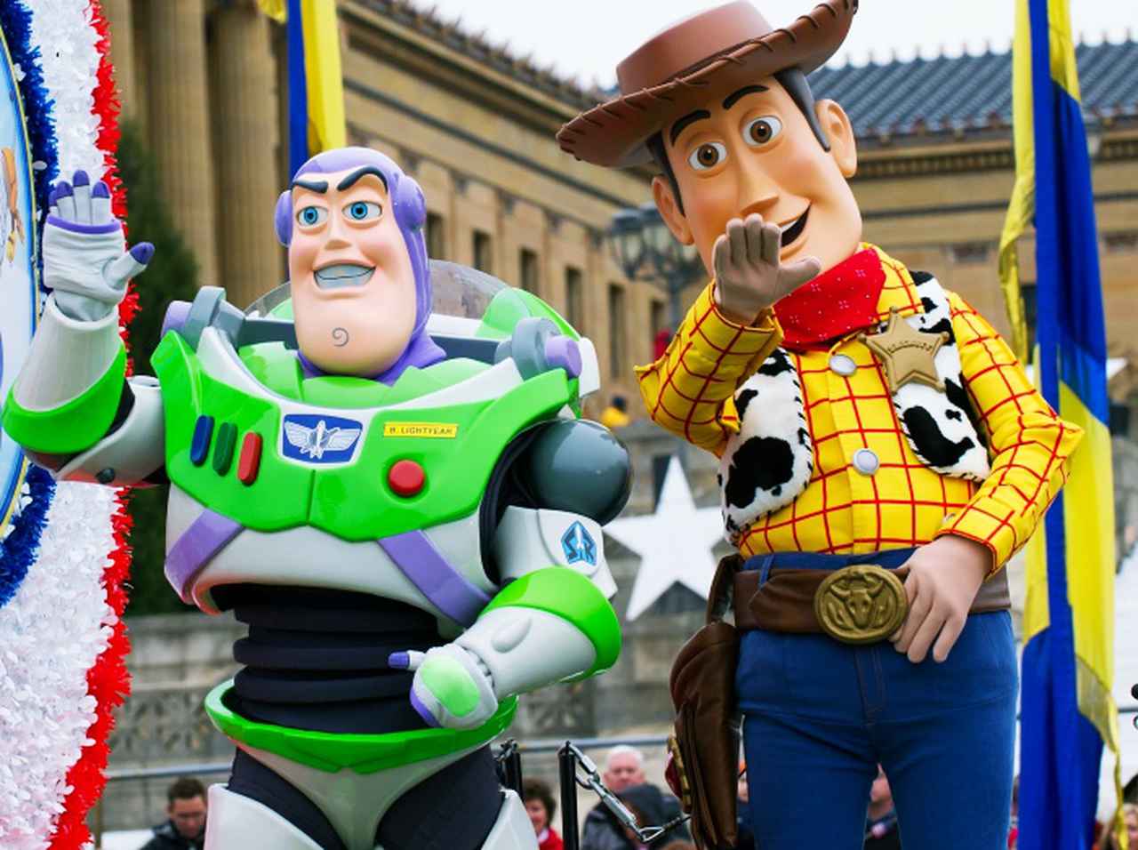 『バズ・ライトイヤー』お蔵入りした「同性キスシーン」がカムバック