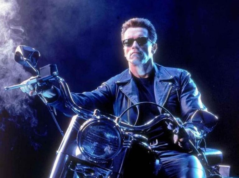 『ターミネーター2』でT-800のサングラス登場回数が減った理由