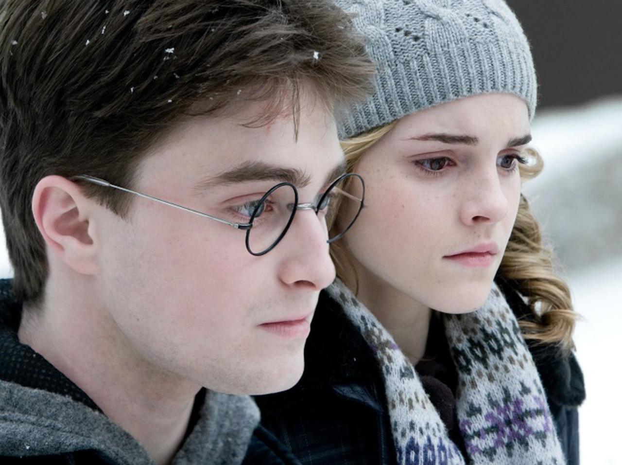 エマ・ワトソン、キスシーンのあとダニエル・ラドクリフから言われた「ひと言」が強烈