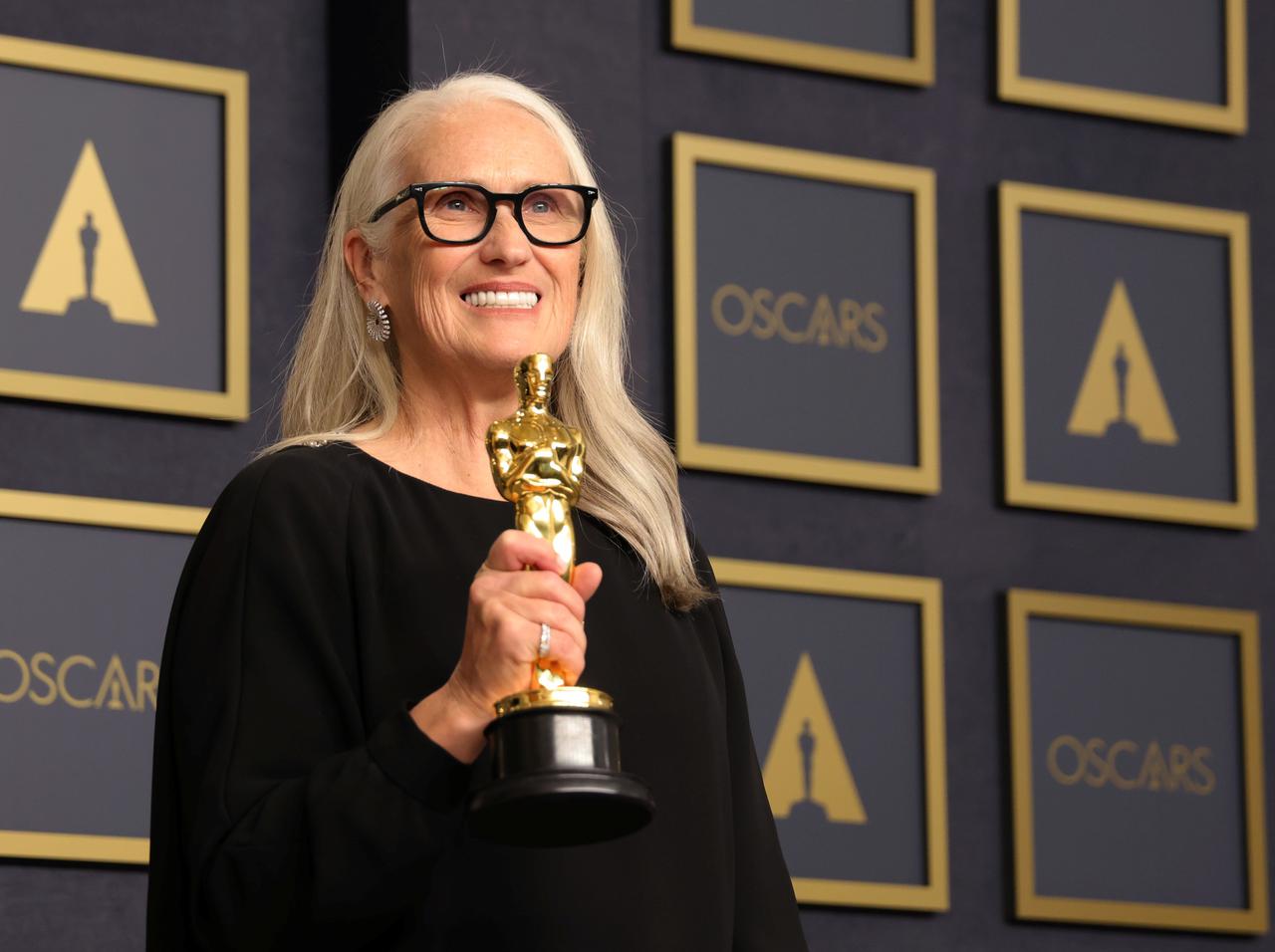 『パワー・オブ・ザ・ドッグ』ジェーン・カンピオン、68歳で女性3人目の監督賞受賞！【アカデミー賞】