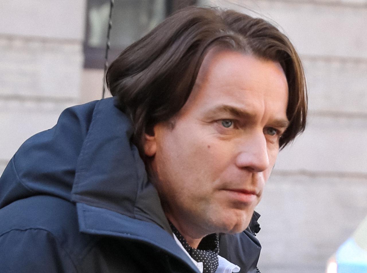 ユアン・マクレガー、『スター・ウォーズ』オビ=ワンの“髪型”に「ふざけてるのか?って言ってやりたい」