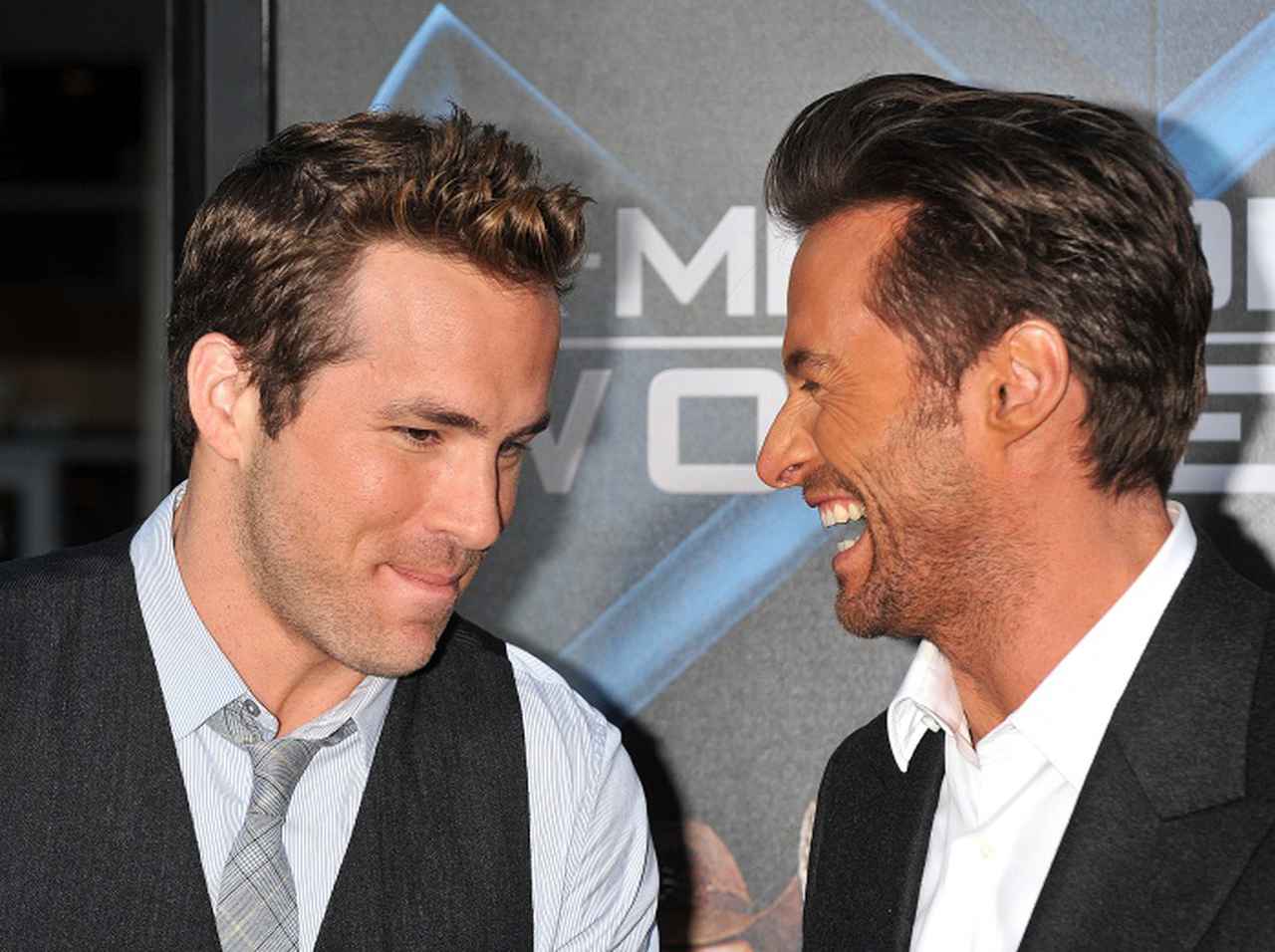 ライアンとヒューの「濃厚なブロマンス」を映画に!『デッドプール』監督が乗り気