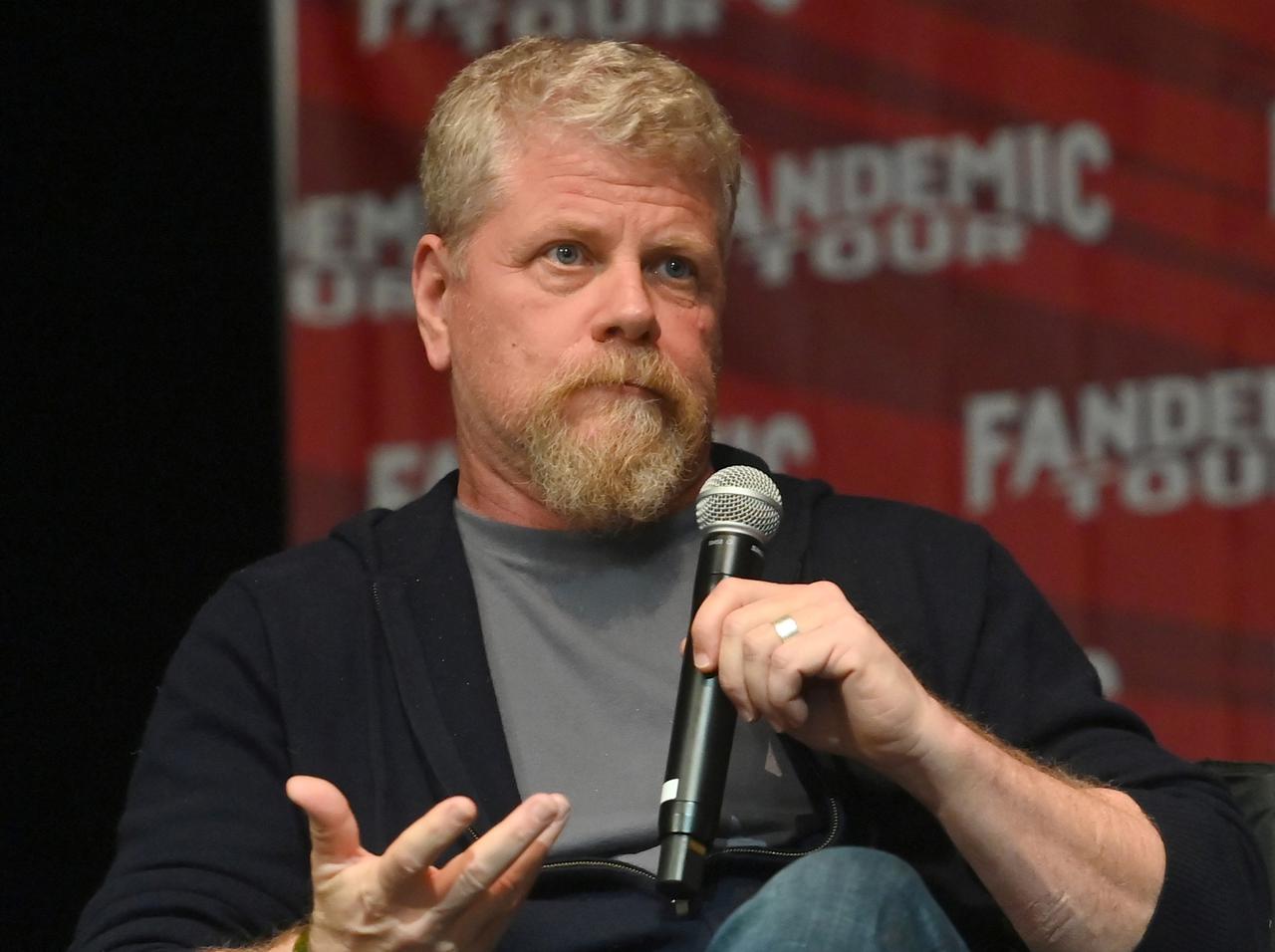 『ウォーキング・デッド』シーズン7、“死亡”前のセリフに別案があった!「しゃぶれ…」