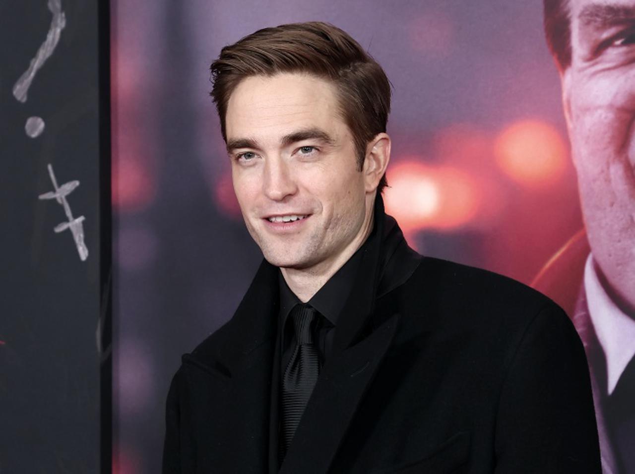 ロバート・パティンソン、バットマン役のために「肉体改造していない」と『嘘』をついた理由