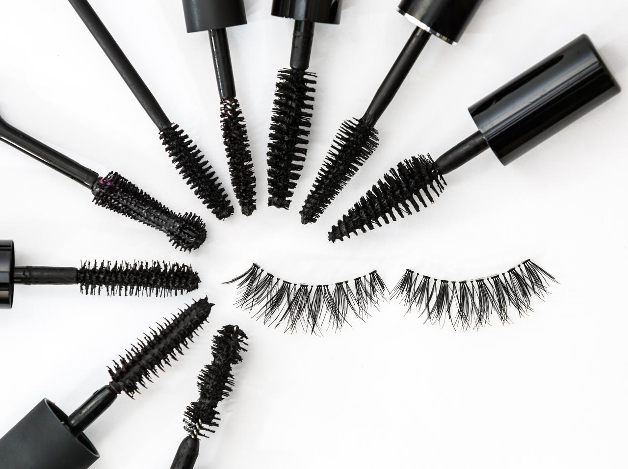 マスカラはブラシのタイプが重要!ボリューム、カール、セパレートなどの目的別の選び方