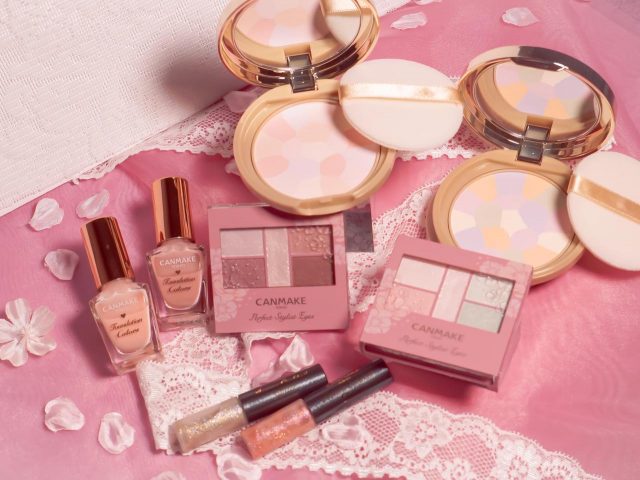 キャンメイク、5色入りマシュマロフィニッシュパウダー＆春限定アイパレットが登場