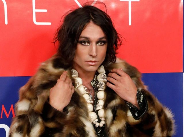 エズラ・ミラー逮捕を受けワーナーとDCが「緊急会議」を開いたと報道