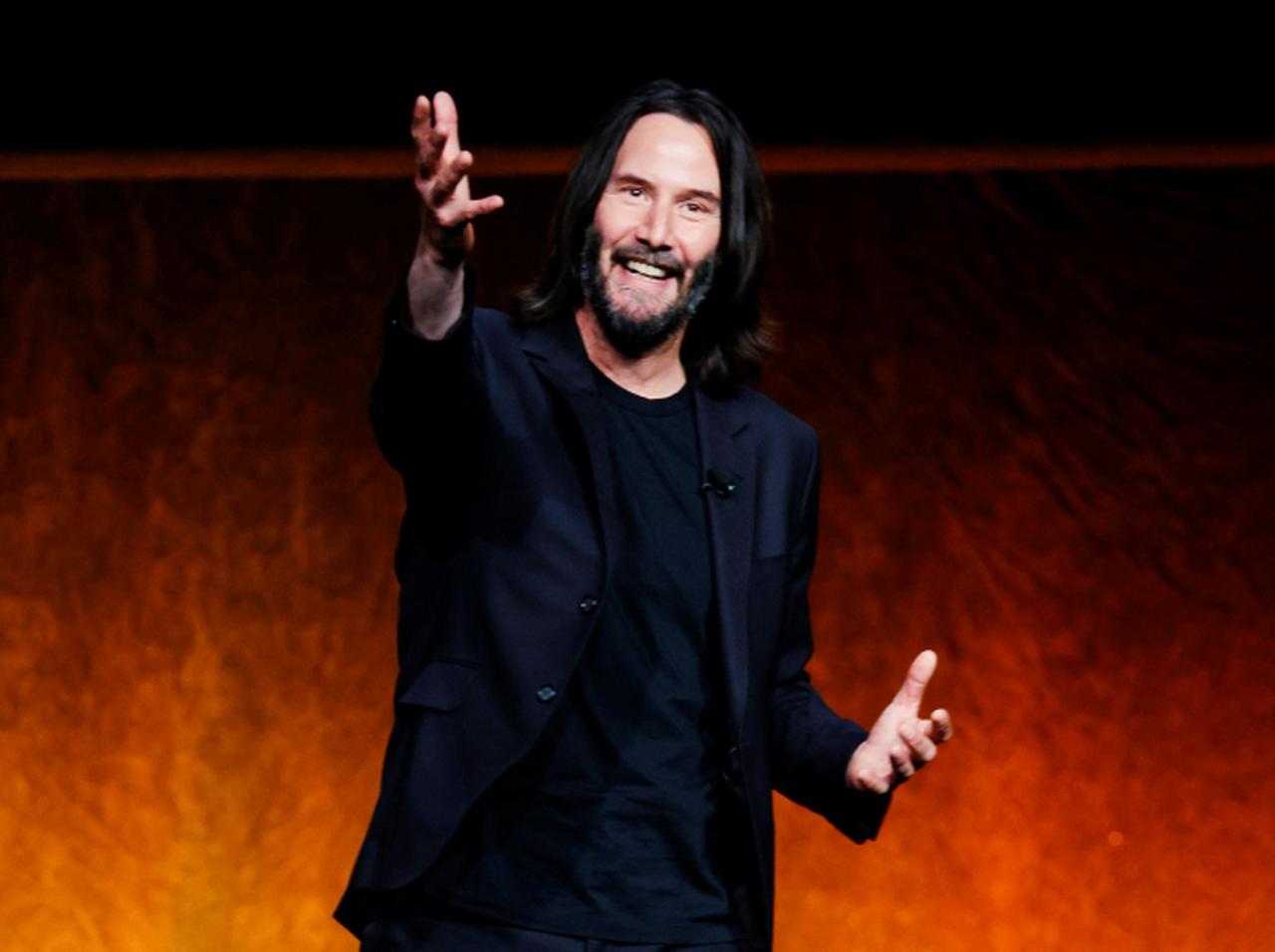 キアヌ・リーブスがお披露目した『ジョン・ウィック4』初映像に東京のシーン！ポスターにもヒント