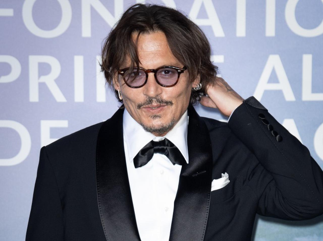 ジョニー・デップ、裁判中に弁護士に見せた「落書き」のクオリティが高すぎる