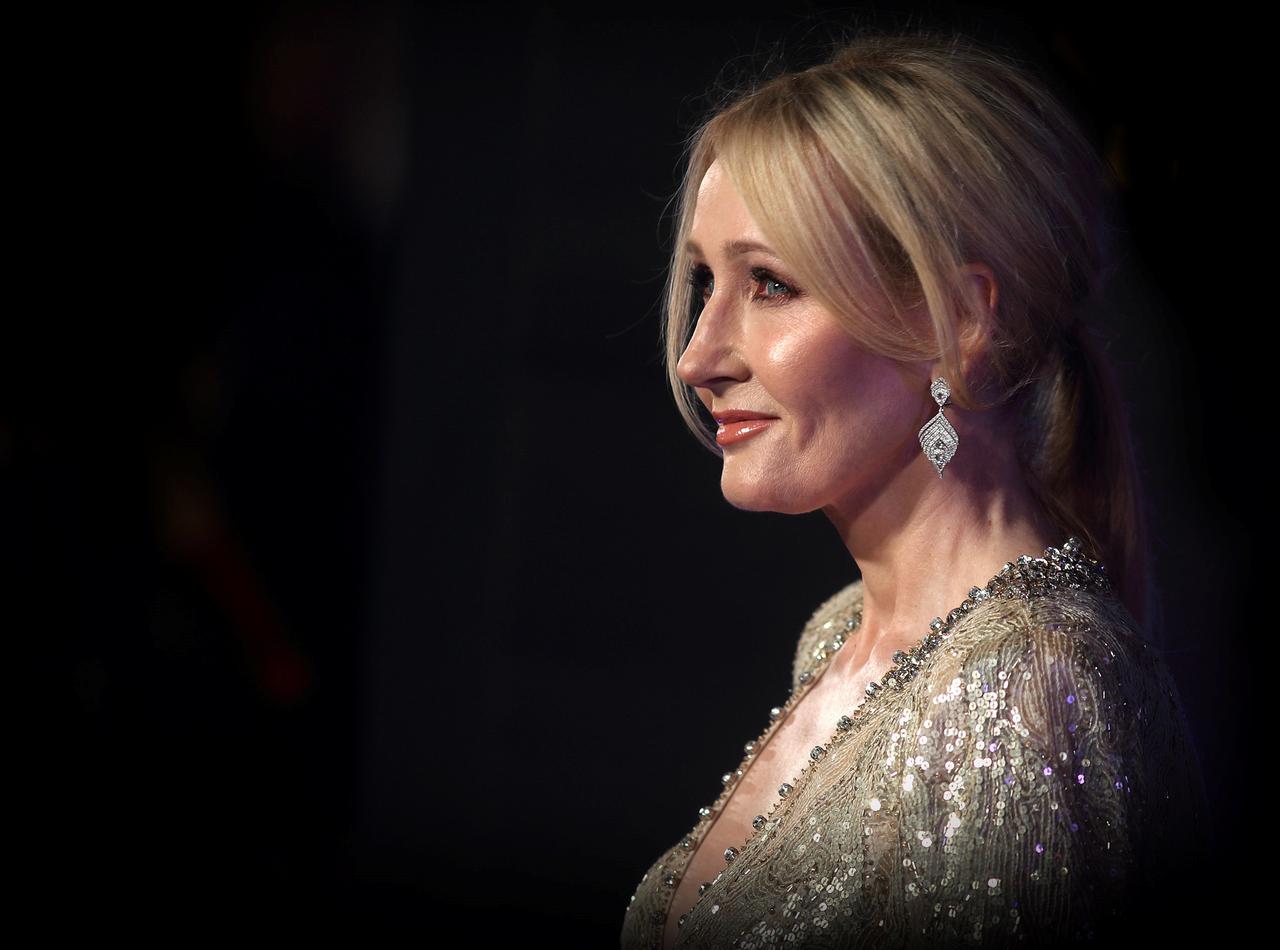 JKローリングに再び物議、「レズビアン可視化の週」祝う投稿が批判受ける