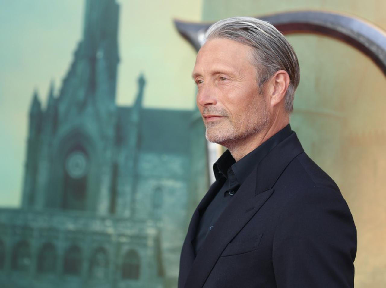 グリンデルバルド役のマッツ・ミケルセン、J.K.ローリングの「炎上騒動」に意見