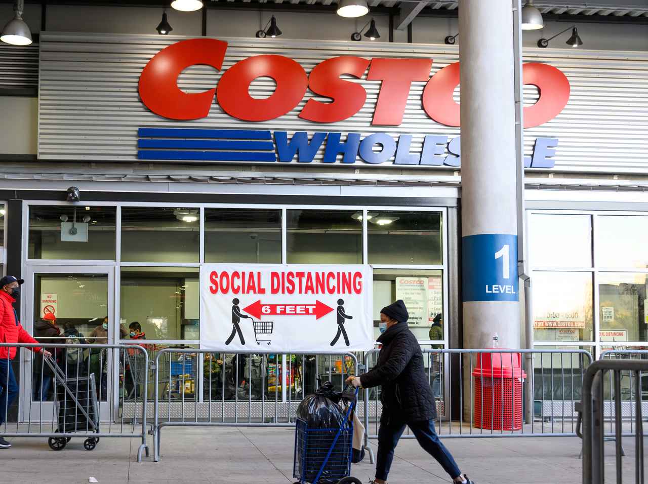 コストコ会員、解約か更新か？ 6つのチェック項目