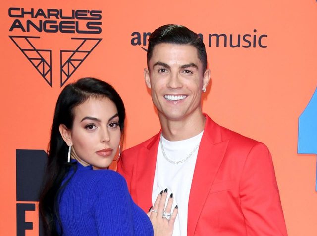 子供の1人が死去、クリスティアーノ・ロナウドの訃報にマンUや姉がコメント