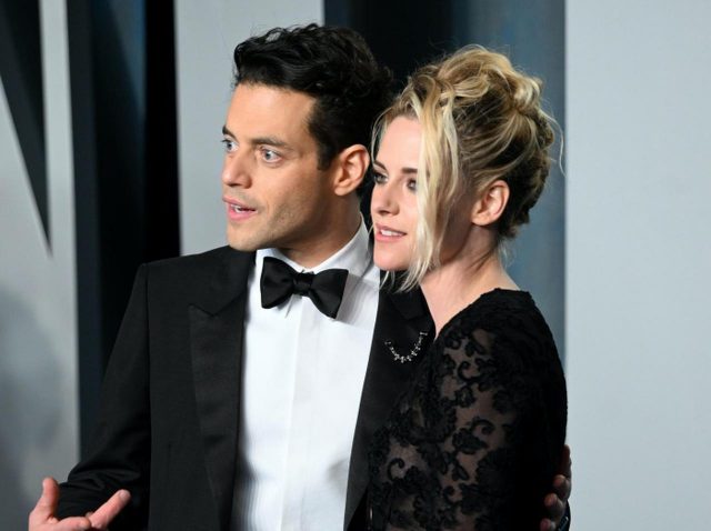 クリステン・スチュワートとラミ・マレックが“再会”、仲良くダンスを踊る姿が眼福【写真アリ】