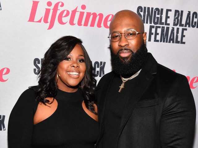 インスタのDMで出会った男性との婚約破棄、『glee／グリー』メルセデス役のアンバー・ライリーが破局を報告