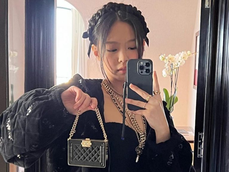 BLACKPINKジェニーの「三つ編みカチューシャ」が可愛い!簡単キレイな作り方をプロが伝授