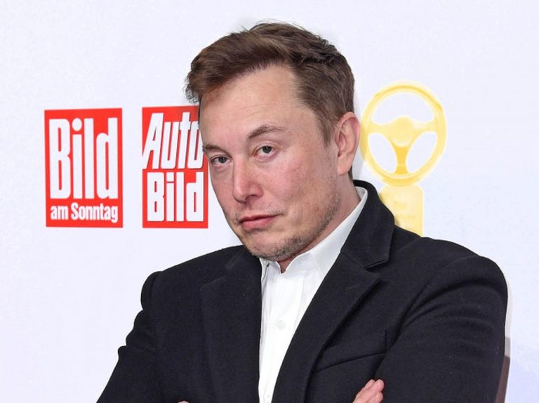 悪口言ったからテスラ車買わせない、ツイッター買収に意気込むイーロン・マスクの「言論の自由」との微妙なカンケイ