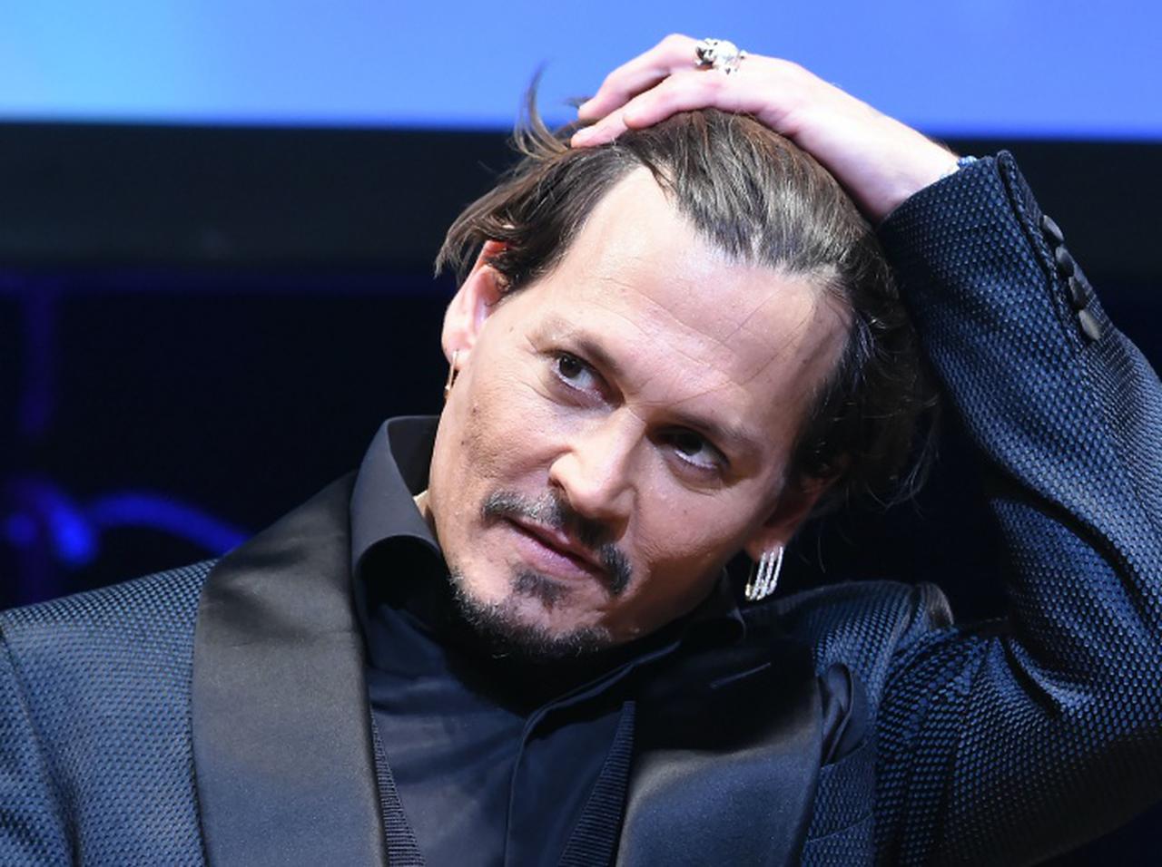 ジョニー・デップ、『パイレーツ・オブ・カリビアン』の大成功で人生が「おかしくなった」