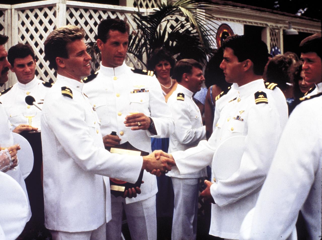 本物の海軍トップガンで『トップガン』のセリフを言うと罰金！“軍のプロ意識”滲む理由とは？