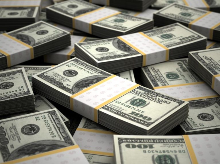 誤送金は海外でも、手違いで「6兆円」が振り込まれた男性は…