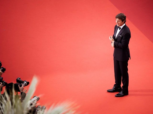 トム・クルーズ、『トップガン マーヴェリック』プレミアで“親”な顔を垣間見せる