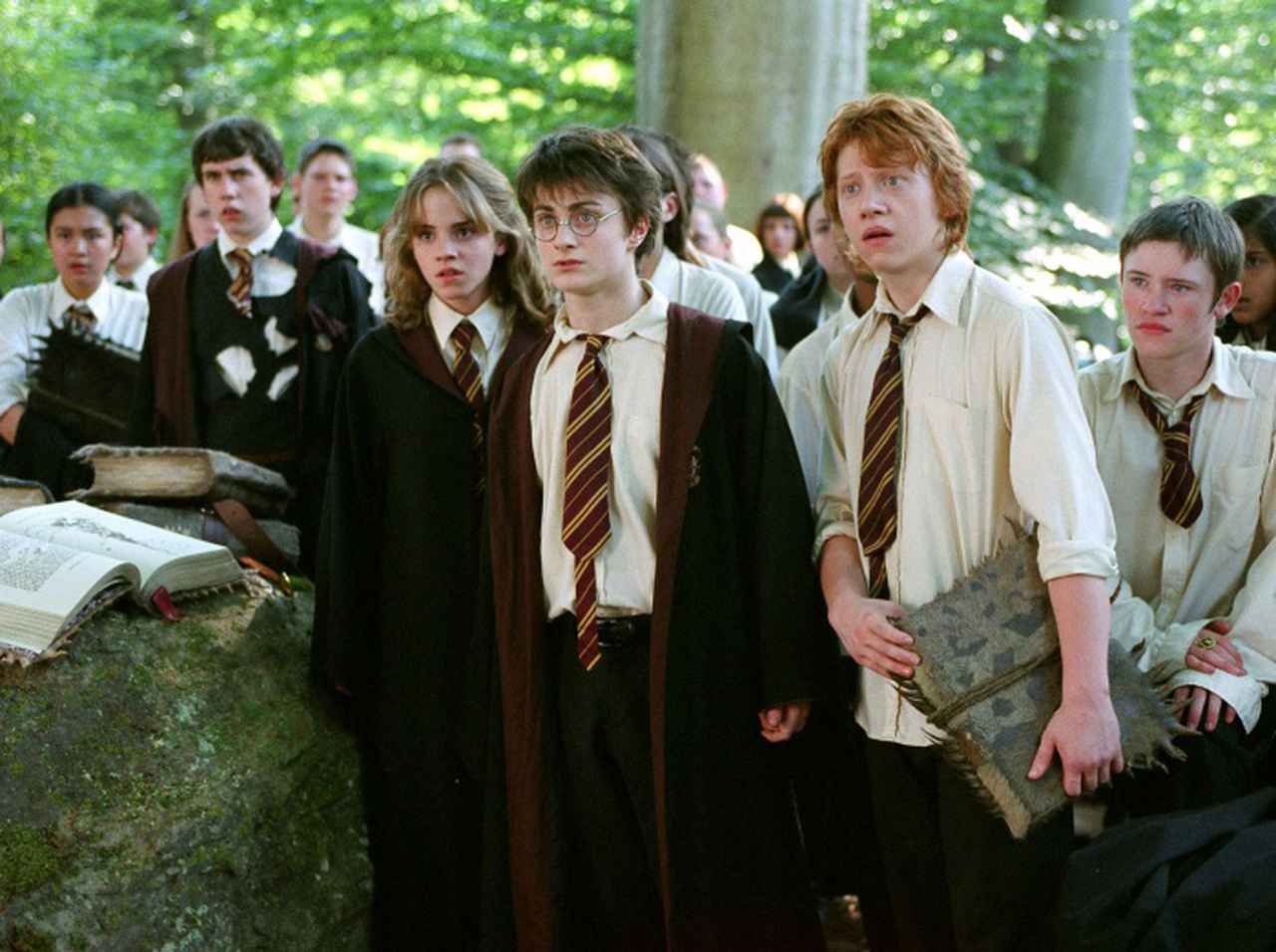 『ハリー・ポッター』生徒役で出演の“エキストラ”が「超人気俳優」と結婚していた!