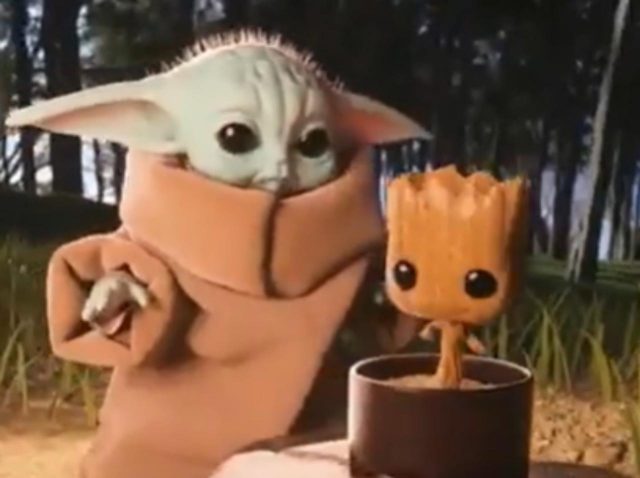 2大可愛いが！ ベビーヨーダとベビー・グルートが共演した動画がそれはそれは可愛らしい…