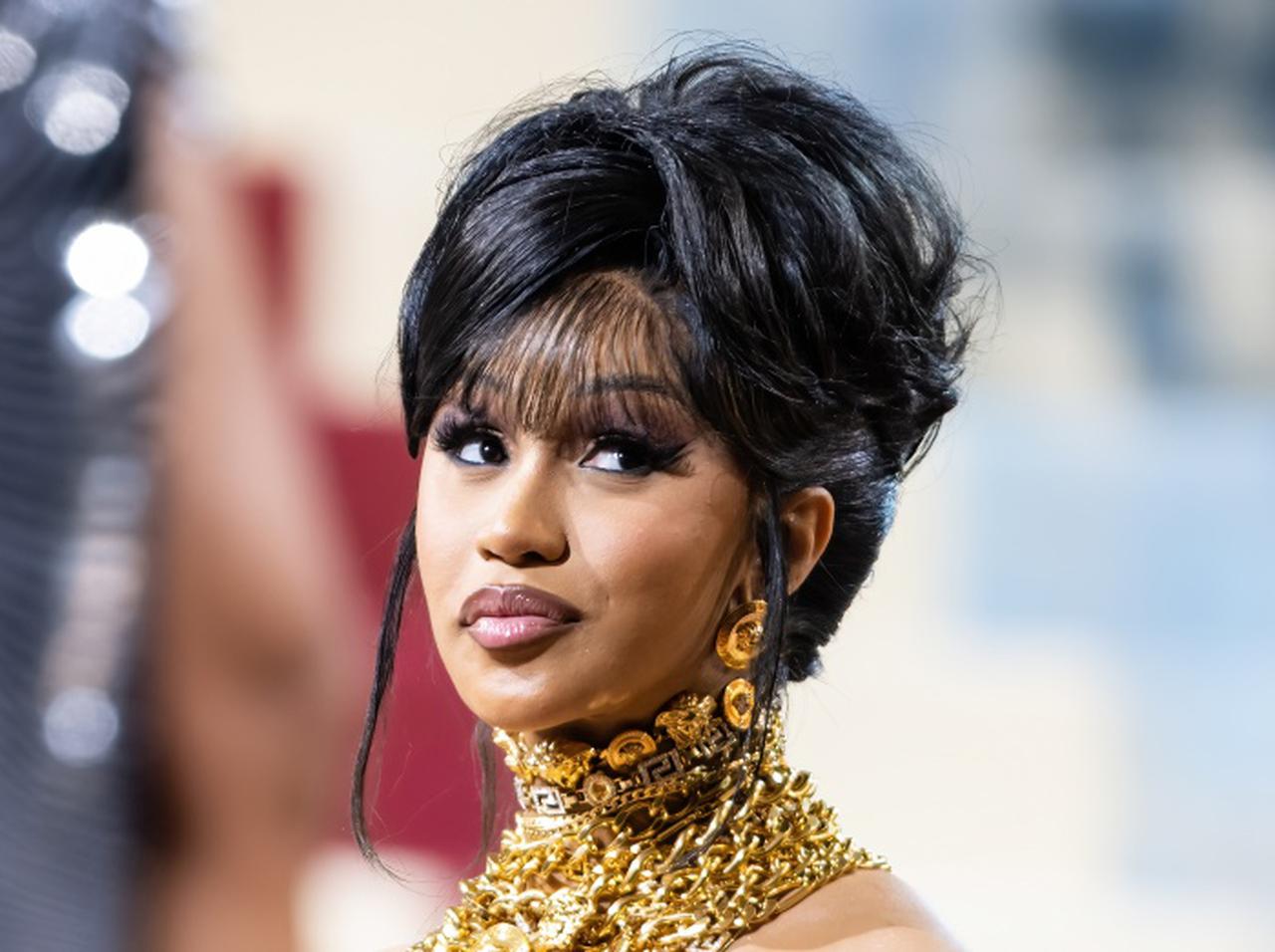 有名人なんてならないほうがいい、超人気ラッパーのカーディ・Bが「名声＝呪い」と“忠告”