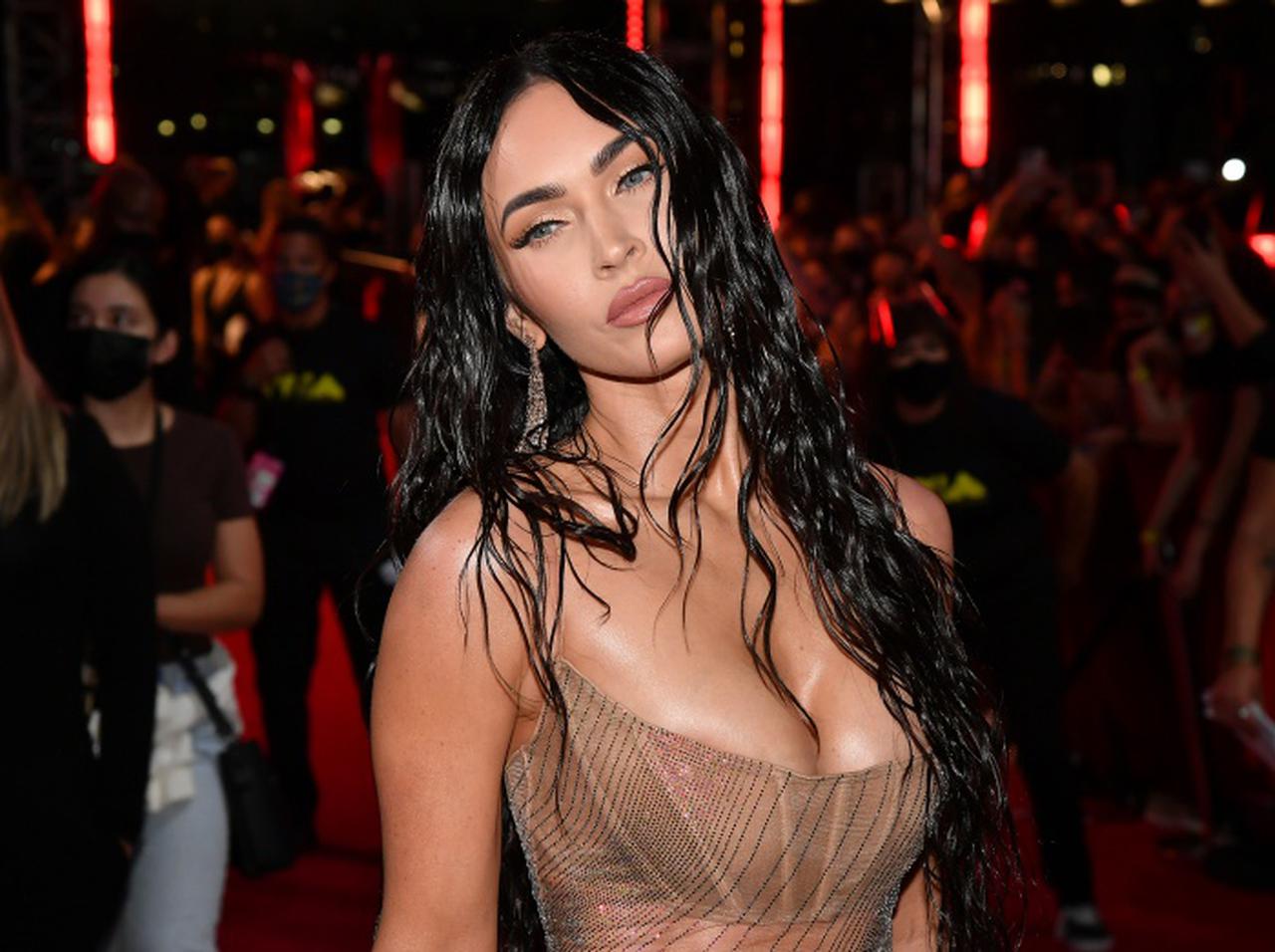 ミーガン・フォックス、衣装に「セックスするための穴」をあけてスタイリストを困惑させる