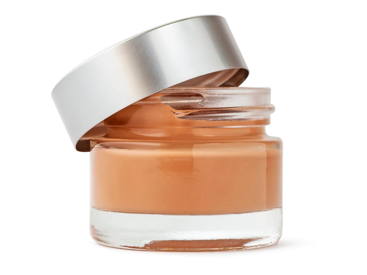 これ1つでベースメイク完了!時短&キレイを叶える「新感覚ファンデ」が海外で大ヒット