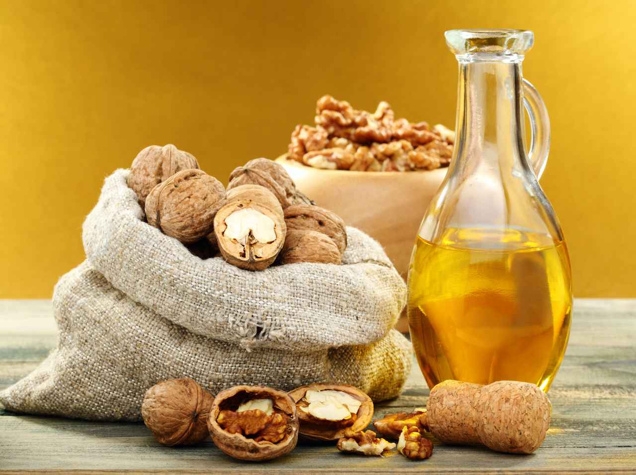 クルミが美容トレンドに急浮上！「ウォールナッツオイル」のスキンケアが海外で注目