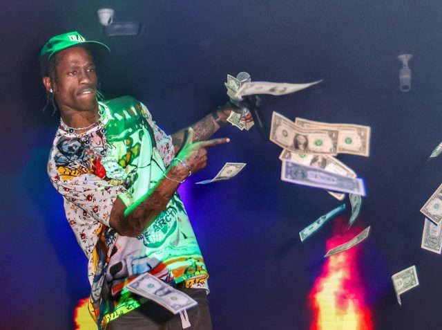 トラヴィス・スコット、世界に30台しかない7億円のブガッティの内部をお披露目