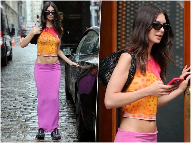 エミリー・ラタコウスキー、カラフルなY2K風コーデ【セレブの最新スタイル】