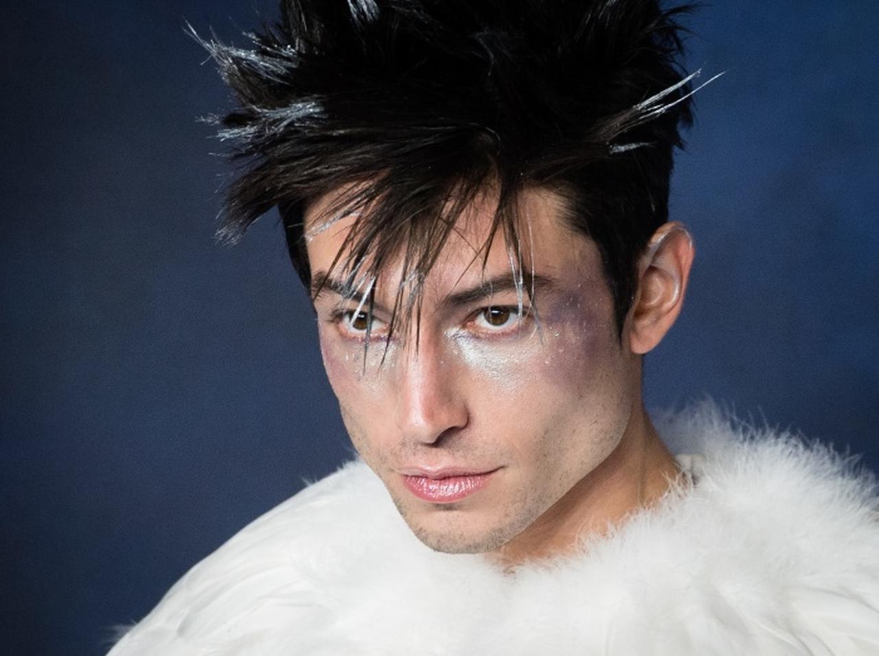 『ファンタビ』エズラ・ミラー、当時11歳の子供への「ハラスメント行為」を告発される