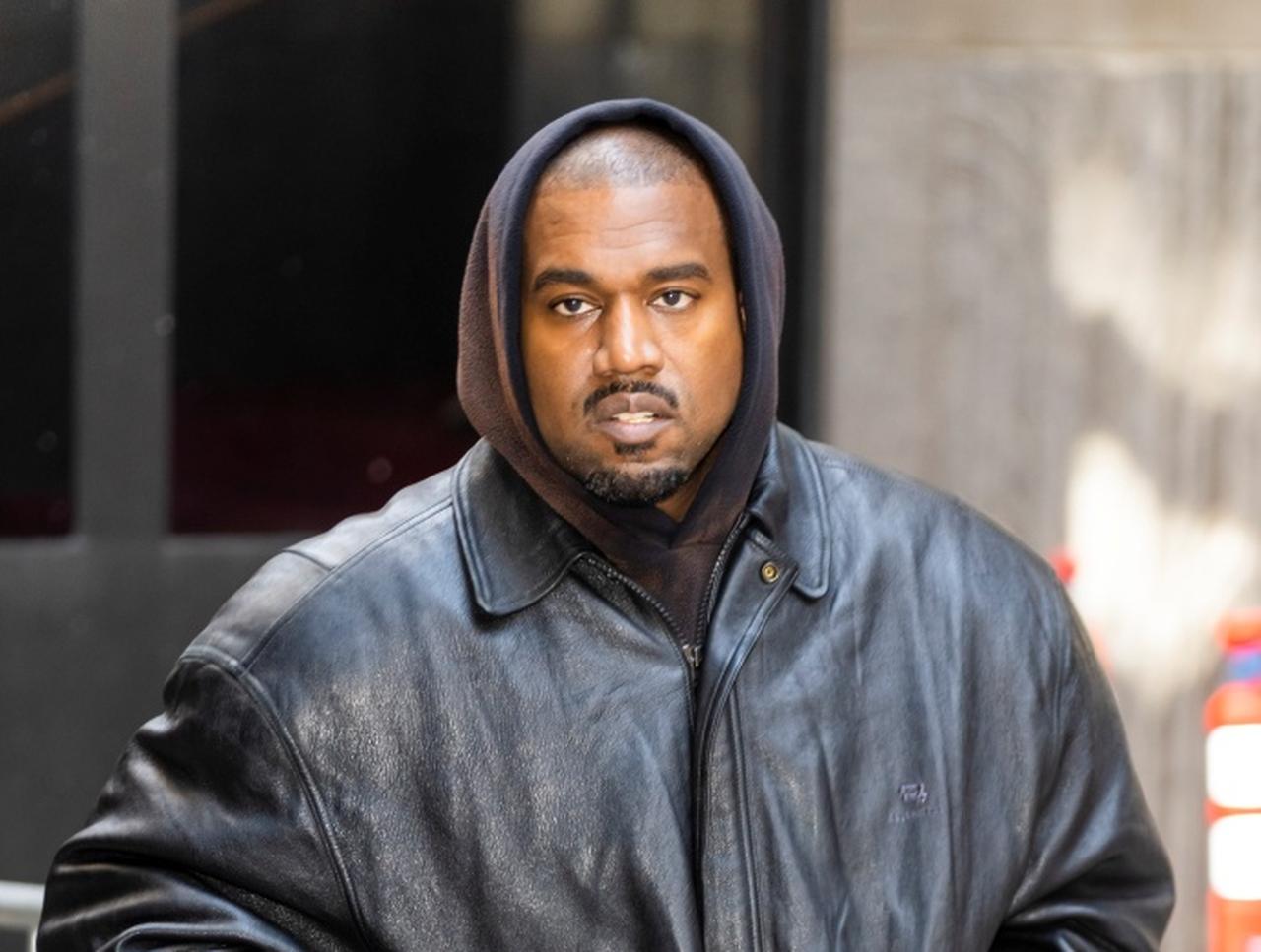 「これは偽物のYeezyだ」、カニエ・ウェストがアディダスの新作に激怒